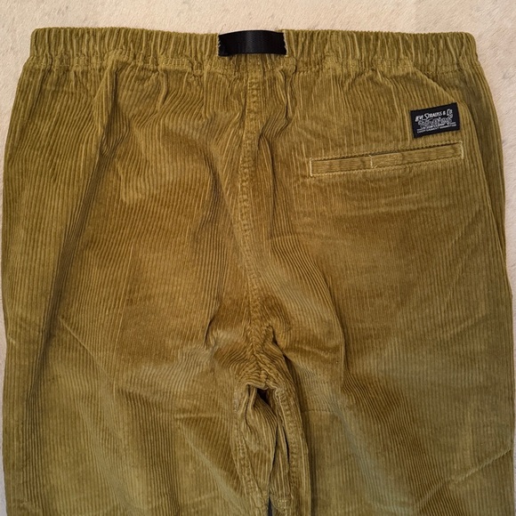 Levi’s Skate Quick Release Corduroy Pants - Picture 6 of 16